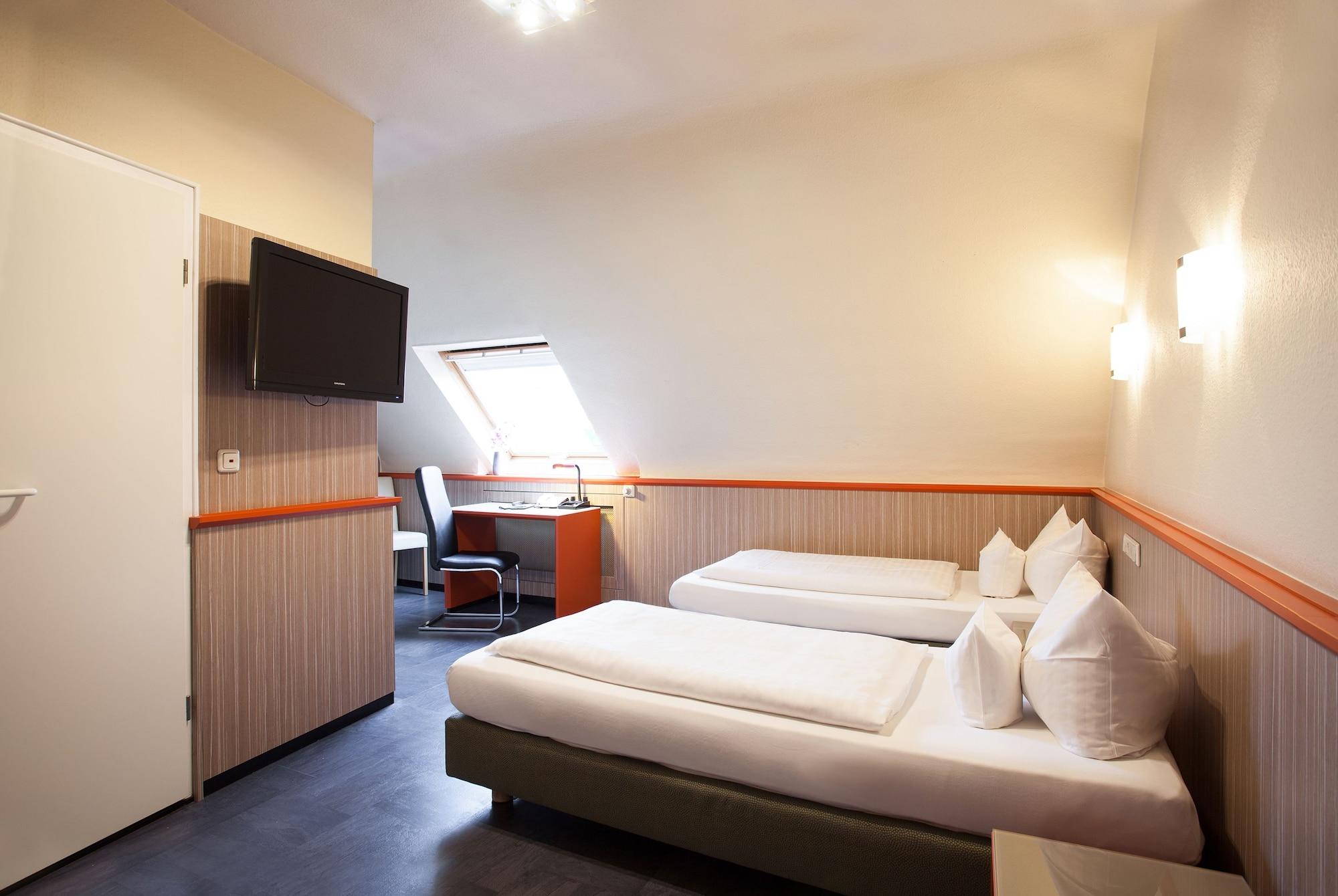 Trip Inn Hotel Ariane Köln Eksteriør billede