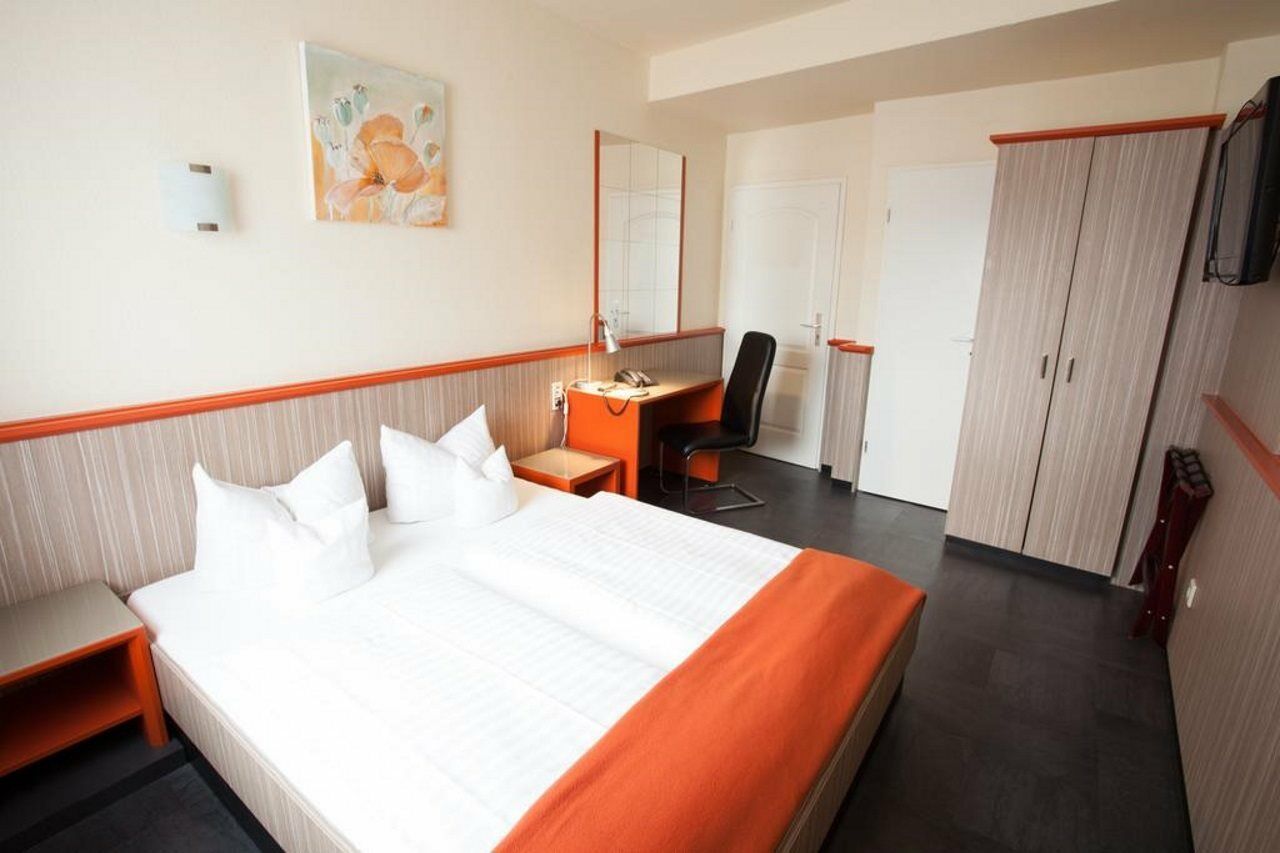 Trip Inn Hotel Ariane Köln Eksteriør billede